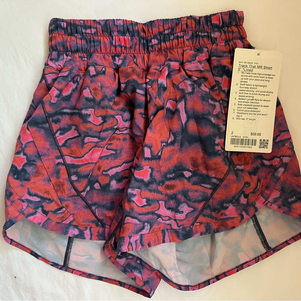 lulu lemon track that MR short